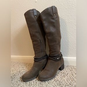 Nicole suede brown boots